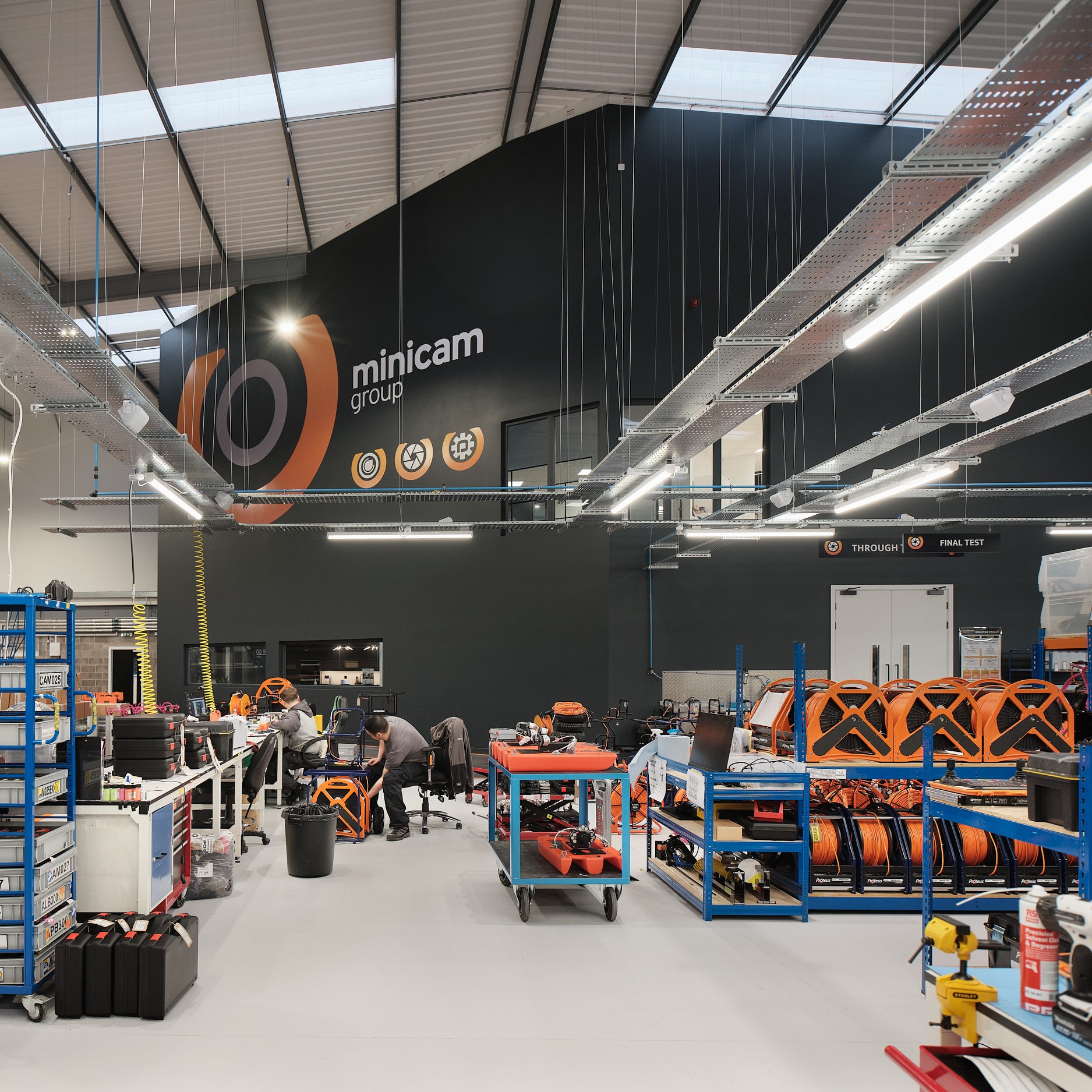 Mixed use R&D, manufacturing and office fit out